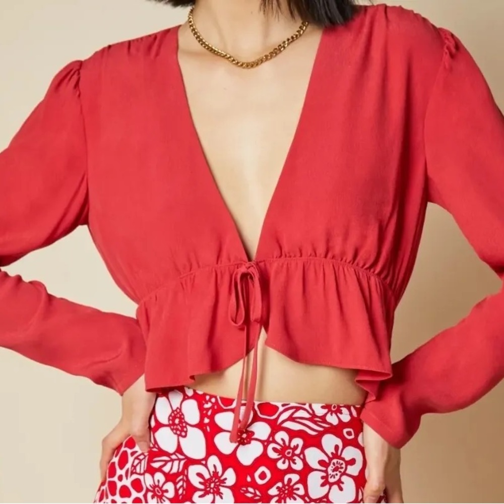 Sunday Best Aritzia top